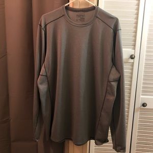 Patagonia Men’s Capilene mid-weight crew